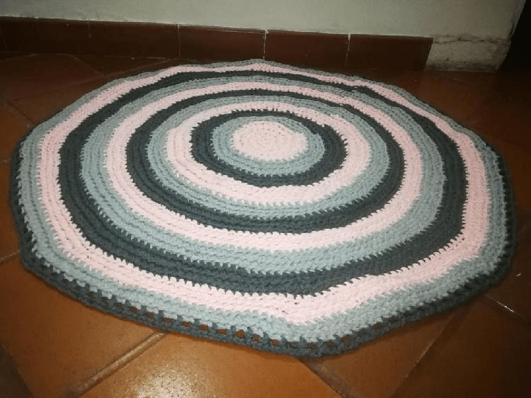tapete hecho con trapillo