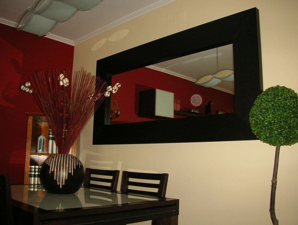 espejos decorativos en el comedor