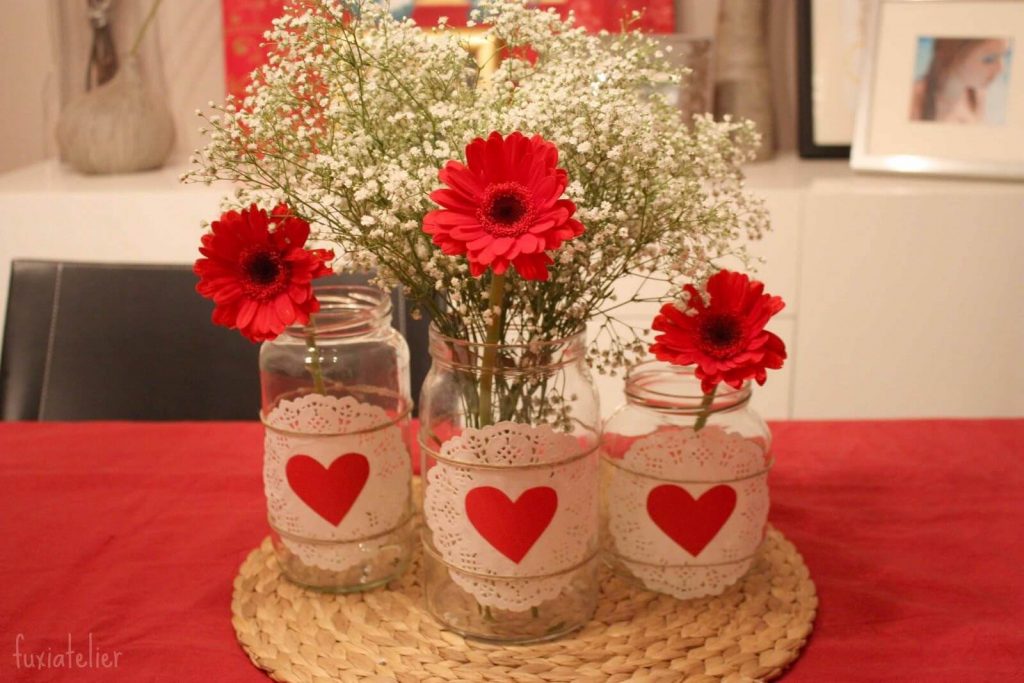 decoracion con florero reciclados